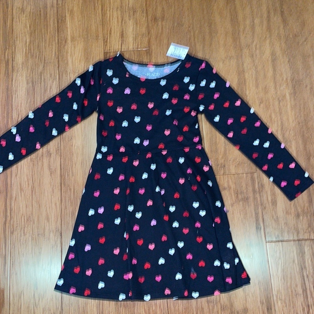 Children’s place girls heart skater dress size small 5:6 NWT